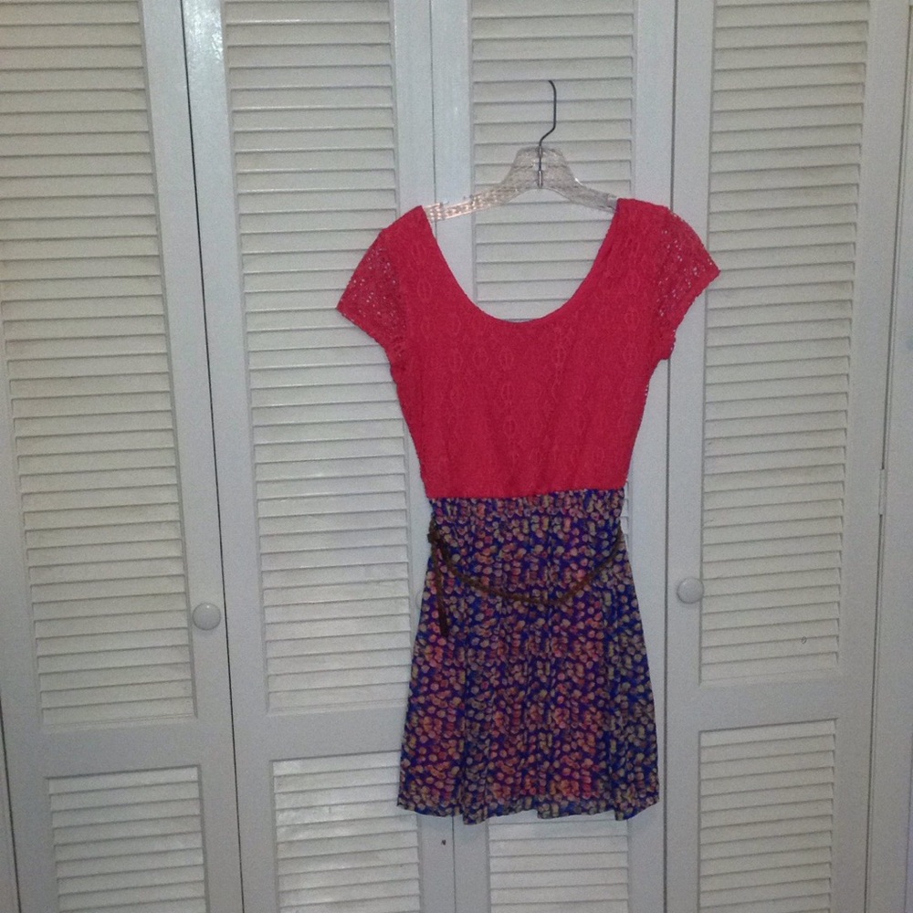 Cute small dress with floral design